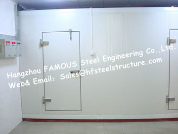 中国 フリーザーのクーラーおよび冷却装置の産業冷蔵室の部屋/歩行の商業歩行 サプライヤー