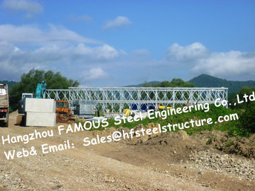 中国 容易な設置鋼鉄ベイリー橋の単一の車線HD200のタイプ電流を通されたモジュラー電流を通された橋 サプライヤー