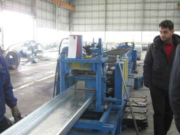 中国 すべてのサイズのための構造スチールの建物キットの電流を通された鋼鉄母屋 サプライヤー