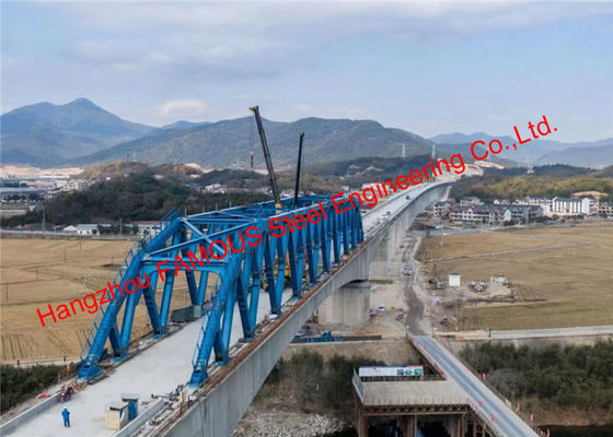 中国 曲げられたひもの鋼鉄トラスは連続的なビーム構造の高速鉄道橋を堅くした サプライヤー