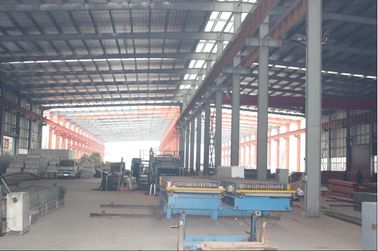中国 注文ロールによって形作られる構造スチール、金属の建物のための鋼鉄建物キット サプライヤー