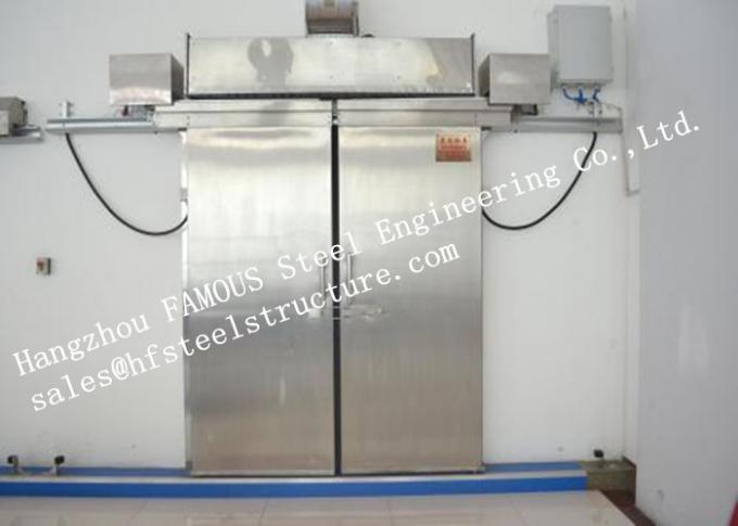 冷蔵室の貯蔵のための自動絶縁された産業重金属の引き戸 0