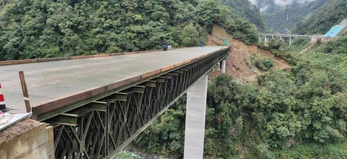 最新の会社ニュース 複数の鋼鉄ベイリー橋は四川チベット ラインで完了した  2