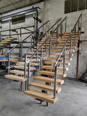 中国 保証によって薄板にされた安全は使用されたアルミニウム ガラス柵の手すり階段家を和らげた サプライヤー