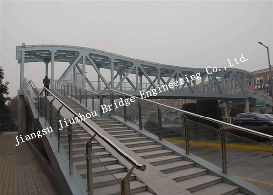 中国 金属の造る鋼鉄歩道橋の塗られたベイリーのパネルは組立て式に作った サプライヤー